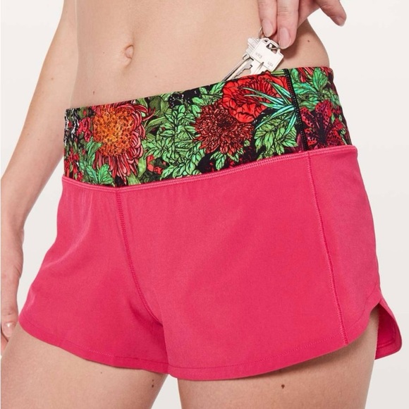 Lululemon Speed Up Shorts 2.5” Fuchsia Pink Zen Garden Multi Size 4 Rise - Picture 4 of 8